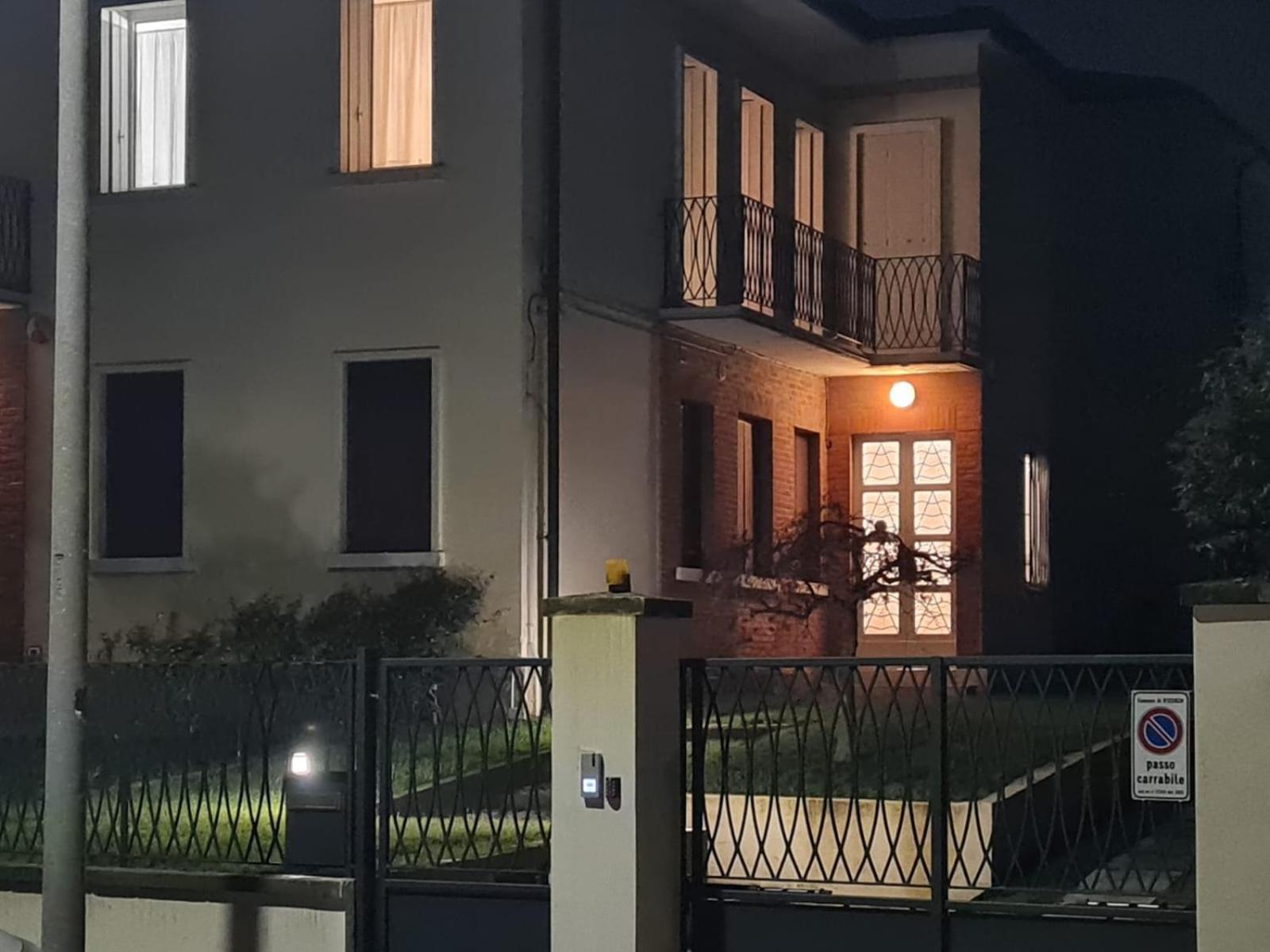 Liberty Dream, Fascino A Vicenza Villa Buitenkant foto